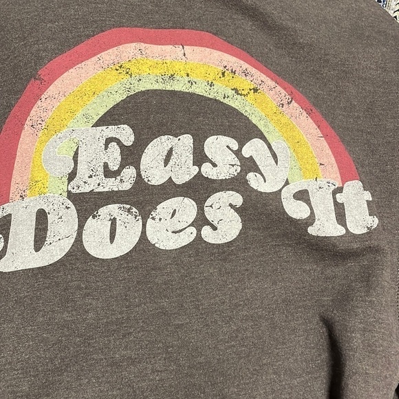Wildfox Sweatshirt Graphic Easy Does It XS Gray Rainbow Pink Crewneck Leisure - Picture 9 of 9